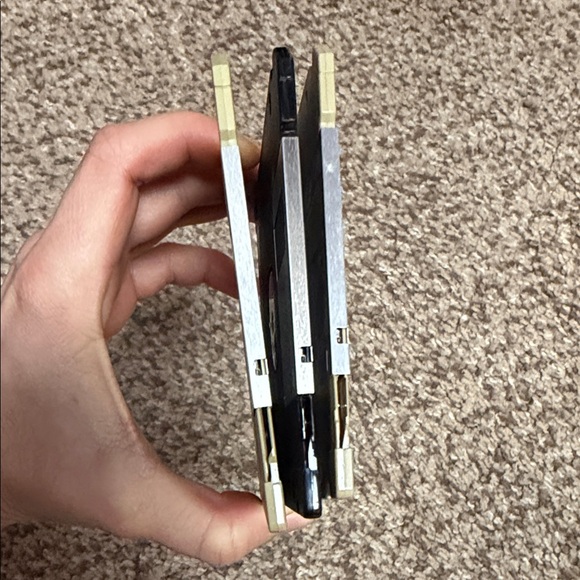 Vintage Floppy Disk Set - Beige and Black - Picture 4 of 4